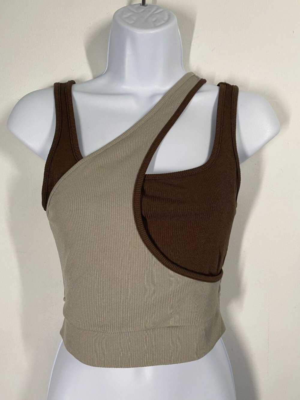 Cider Ribbed Two-Tone Brown & Beige Asymmetrical Crop Top Size S